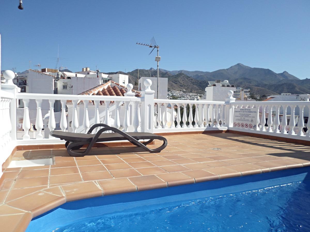 Pulguilla B Menyber Apartamento Nerja Exterior foto